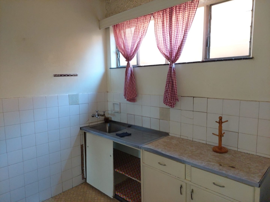 To Let 2 Bedroom Property for Rent in Klerksdorp North West